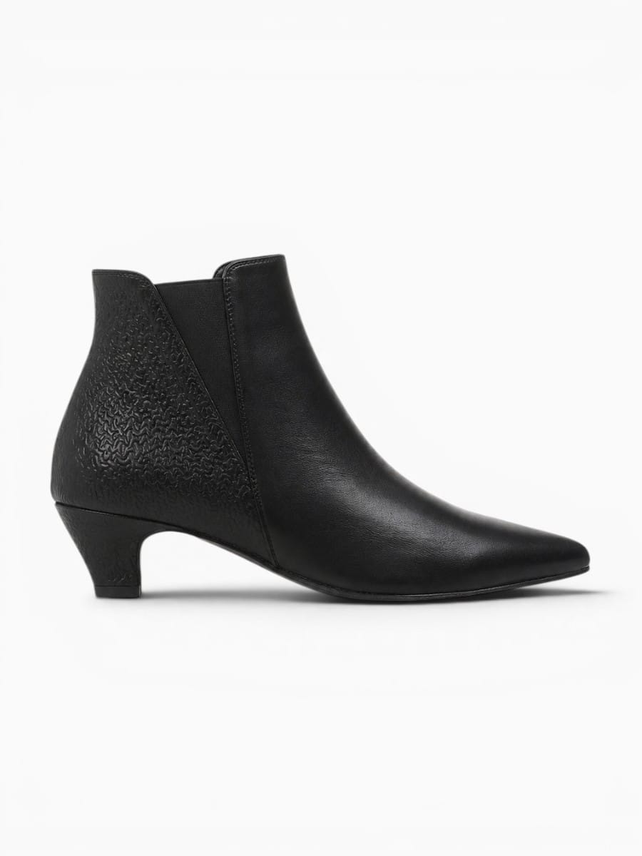 Amara Shoes Pointed Toe Kitten Heel Ankle Boots